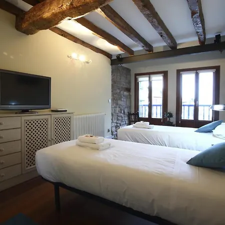 Axula By Smiling * Hondarribia